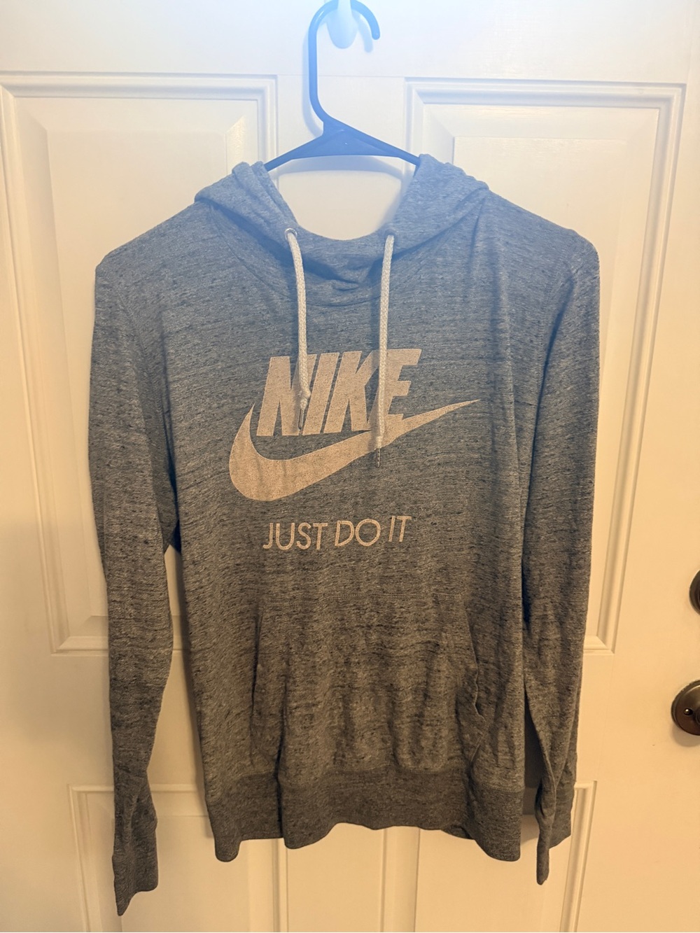 Nike Men’s Heather Gray Zip-Up Hoodie with Logo